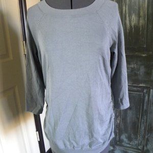 3/4 Sleeve Ruched Sides Zip Back Blouse